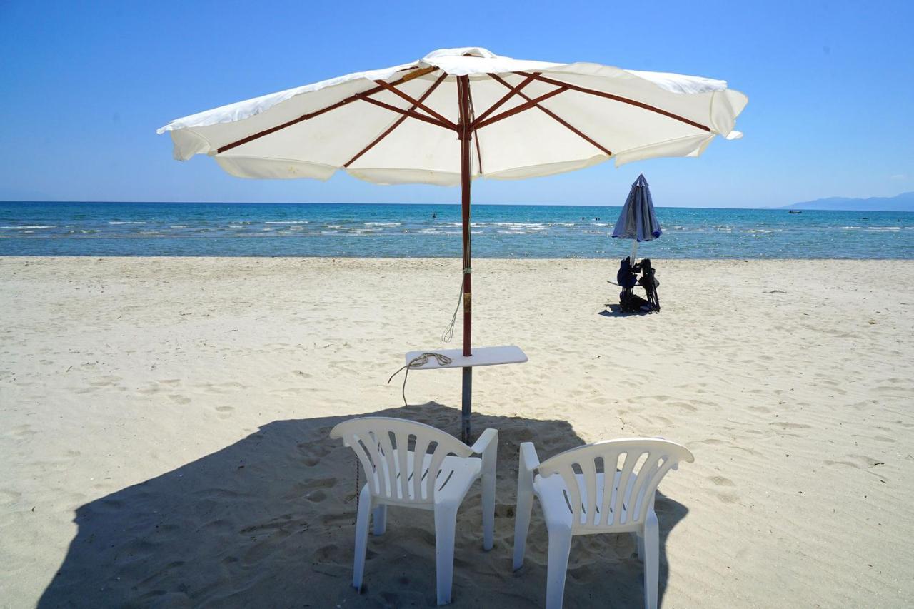 Dolphins House Villa Paralia Avdhiron Ngoại thất bức ảnh